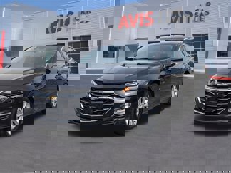 Used 2023 Chevrolet Malibu LT image 1