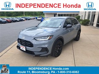 Used 2023 Honda HR-V Sport image 1