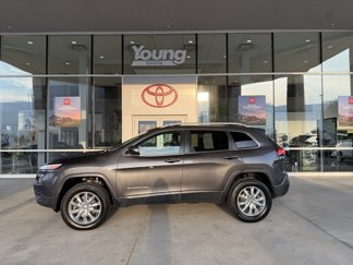 Used 2015 Jeep Cherokee Limited image 1