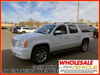 Used 2012 GMC Yukon XL SLT image 1