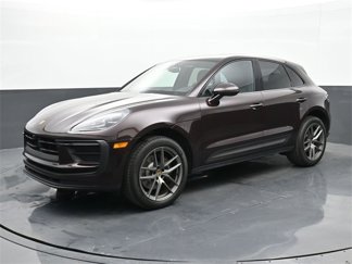 Certified 2023 Porsche Macan image 1