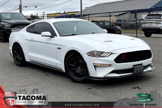 Used 2018 Ford Mustang Coupe image 1