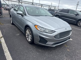 Certified 2020 Ford Fusion SE image 1