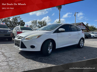 Used 2014 Ford Focus SE image 1