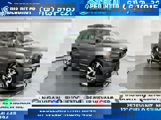 Used 2014 Dodge Durango R/T image 1