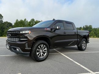 Used 2019 Chevrolet Silverado 1500 RST image 1