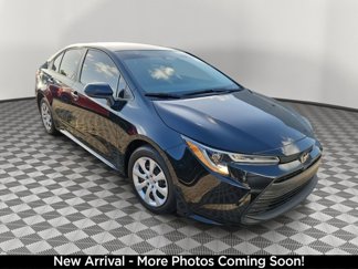 Used 2023 Toyota Corolla LE image 1