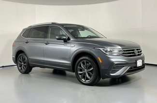 Used 2022 Volkswagen Tiguan SE image 1