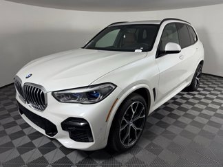 Used 2022 BMW X5 xDrive40i w/ M Sport Package image 1