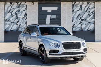 Used 2020 Bentley Bentayga image 1