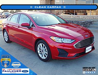 Used 2020 Ford Fusion SE image 1