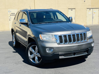 Used 2012 Jeep Grand Cherokee Overland image 1
