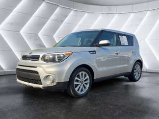 Used 2019 Kia Soul + image 1