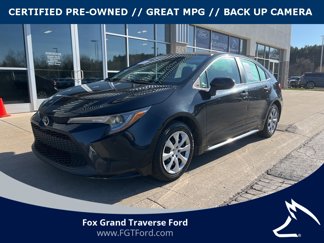 Used 2020 Toyota Corolla LE image 1