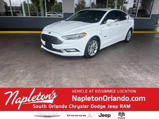 Used 2017 Ford Fusion Energi SE image 1