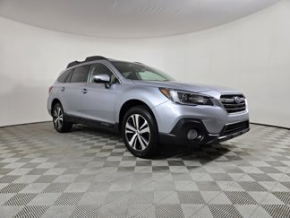 Used 2019 Subaru Outback 3.6R Limited image 1