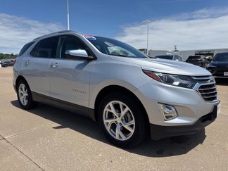 Used 2018 Chevrolet Equinox Premier image 1