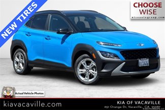 Used 2022 Hyundai Kona SEL image 1