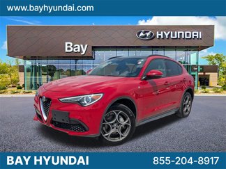 Used 2022 Alfa Romeo Stelvio Ti image 1