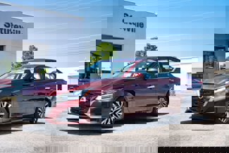 Used 2023 Nissan Altima 2.5 SV video 1