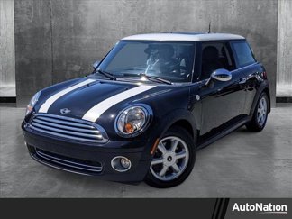 Used 2009 MINI Cooper Hardtop image 1