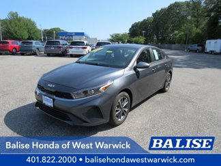Used 2023 Kia Forte LXS image 1