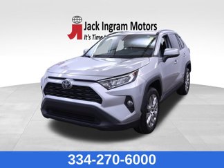 Used 2020 Toyota RAV4 XLE Premium image 1