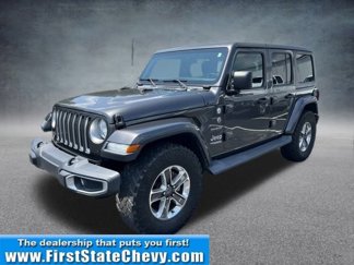 Used 2018 Jeep Wrangler Unlimited Sahara w/ Cold Weather Group image 1