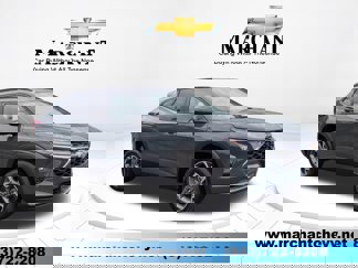 New 2025 Chevrolet Trax LT w/ Driver Confidence Package image 1