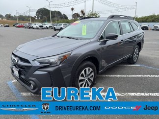 Used 2025 Subaru Outback image 1