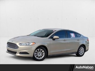 Used 2015 Ford Fusion S image 1