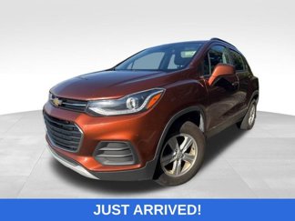 Used 2019 Chevrolet Trax LT w/ LT Convenience Package image 1