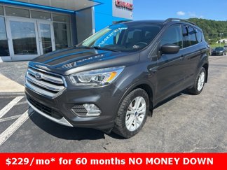 Used 2017 Ford Escape SE w/ Equipment Group 201A image 1
