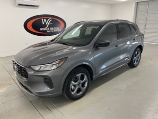 Used 2024 Ford Escape ST-Line image 1