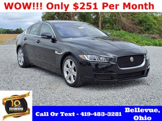Used 2017 Jaguar XE Prestige image 1