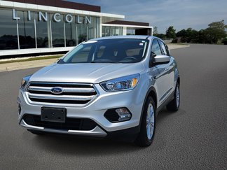 Used 2019 Ford Escape SE image 1