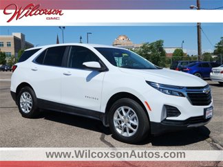 Used 2023 Chevrolet Equinox LT w/ LPO, Floor Liner Package image 1