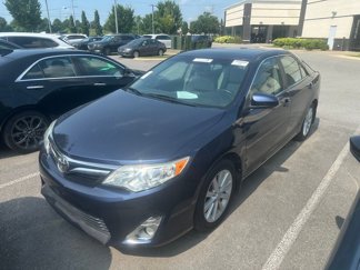 Used 2014 Toyota Camry XLE w/ Leather Package image 1