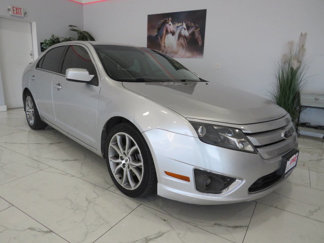 Used 2012 Ford Fusion SE w/ Monochrome Appearance Pkg image 1