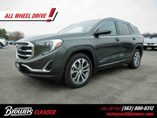 Used 2020 GMC Terrain SLT image 1