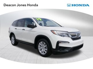Used 2019 Honda Pilot LX image 1