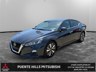 Used 2022 Nissan Altima 2.5 SV image 1