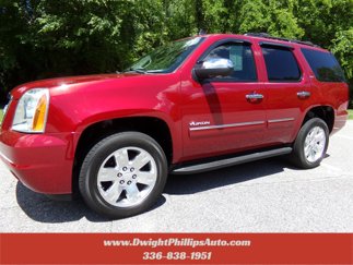Used 2013 GMC Yukon SLT w/ SLT Chrome Package image 1
