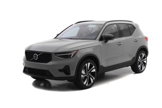 Certified 2025 Volvo XC40 B5 Plus w/ Protection Package Premier image 1