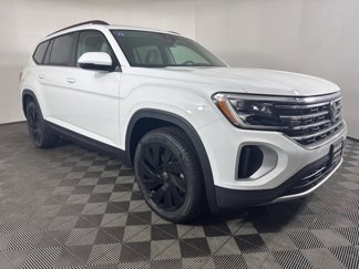 New 2025 Volkswagen Atlas SE image 1