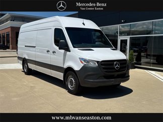 Used 2023 Mercedes-Benz Sprinter 2500 image 1