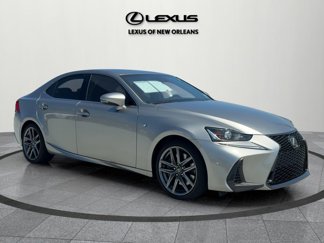 Used 2017 Lexus IS 200t image 1