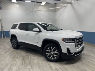 Used 2023 GMC Acadia SLE image 1