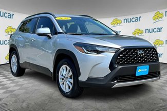 Used 2022 Toyota Corolla Cross LE image 1