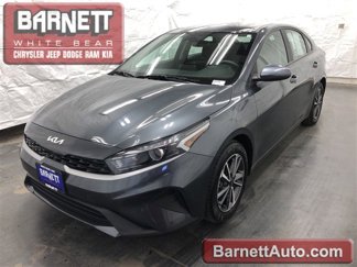 Used 2022 Kia Forte LXS image 1